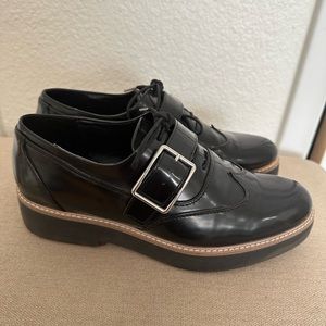 NWOT Zara collection Black Blucher Brogues patent leather platform loafer